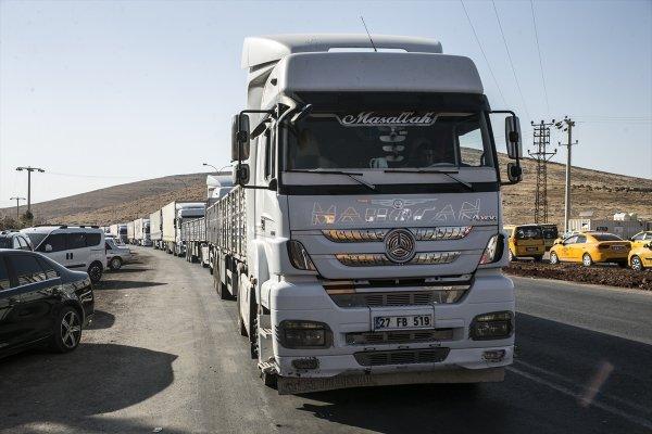Cilvegözü'nden 70 bin yardım tırı geçti