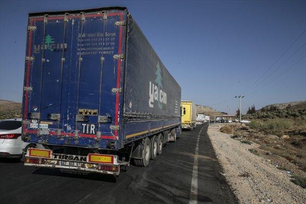 Cilvegözü'nden 70 bin yardım tırı geçti
