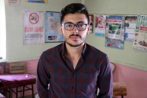 Mahalle kıraathanesinde internetle tanıştılar