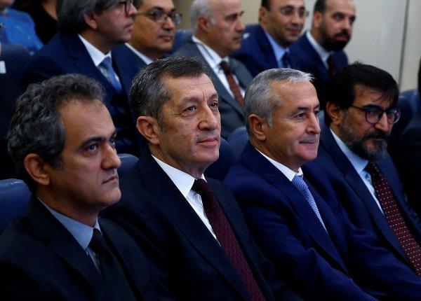 MEB'den yeni proje: Bir Milyon Öğretmen Bir Milyon Fikir