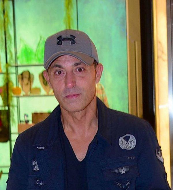 Mustafa Sandal estetik yaptırdı