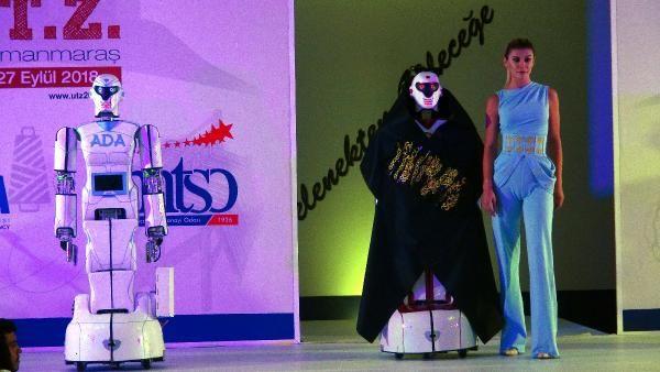 Kahramanmaraş'ta robotlu defile