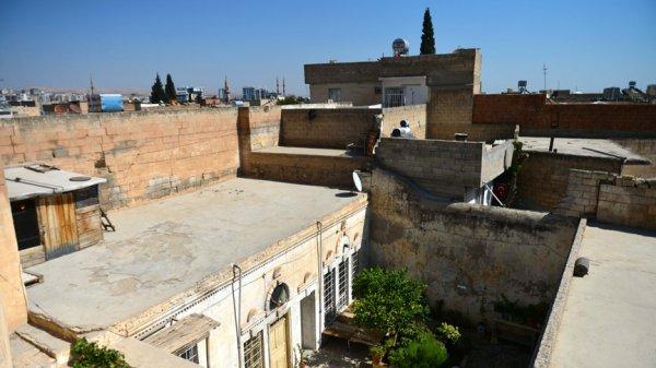 Tarihi evler butik otele dönüşüyor