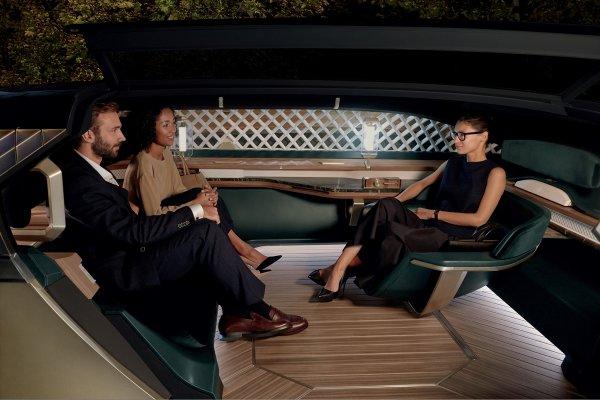 Renault EZ-ULTIMO Paris'te