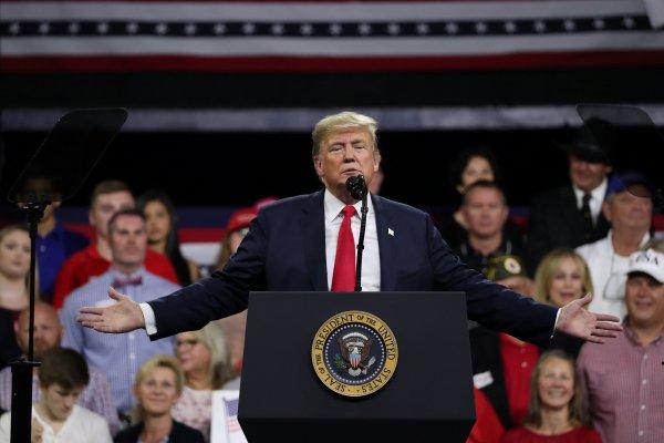 Trump kadın gazeteciye hakaret etti