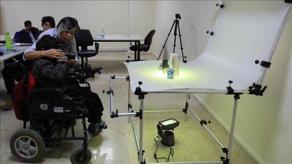 Engelli öğrenciler meslek öğreniyor