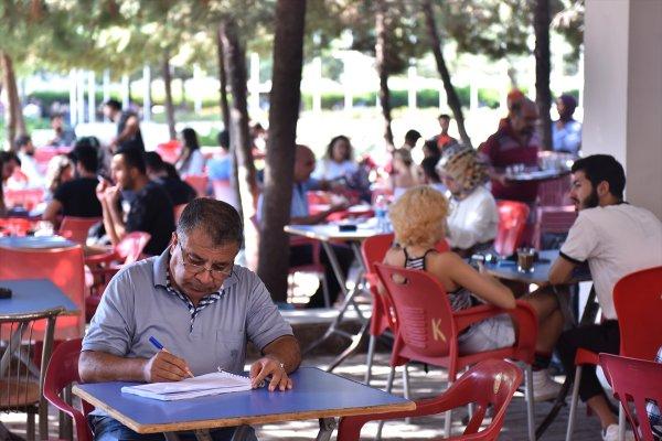 Hem öğretmen hem öğrenci