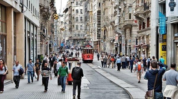 Taksim’de kolay kolay bulamayacağın gizli kafeler