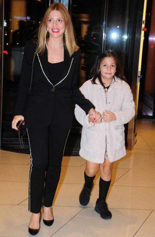 Okan Bayülgen'in kızı İstanbul büyüdü