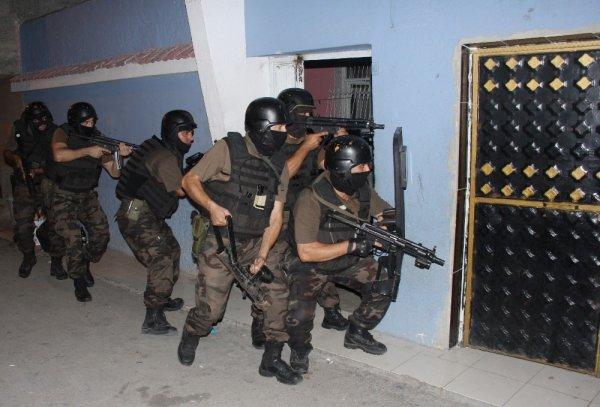 Adana'da FETÖ döneminde taş atılan yerlerde çocuk sesleri hakim