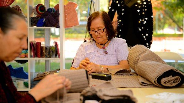 Kadınlardan 100 metrekarelik Atatürk imzası