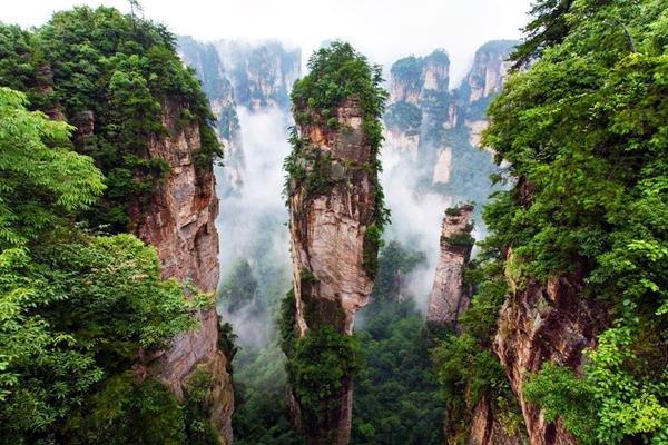 Avatar yolculuğu: Zhangjiajie Milli Parkı