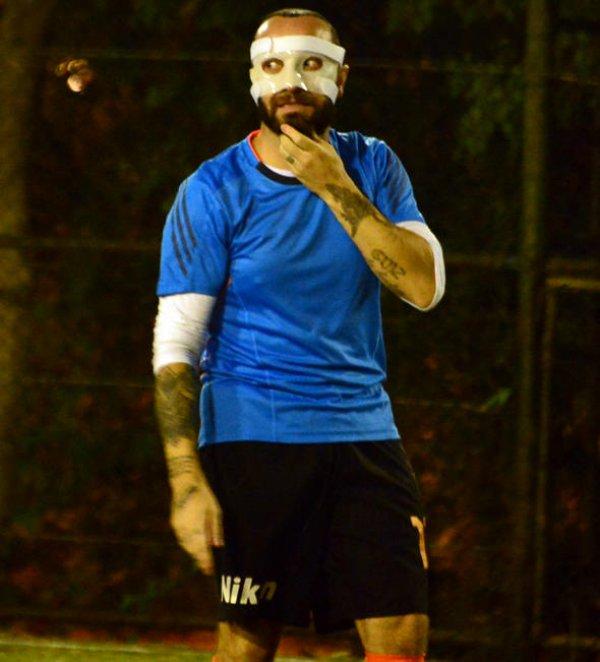 Berkay'ın koruyucu maskesi