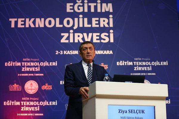 MEB eğitimde teknoloji kullanımını masaya yatırıyor