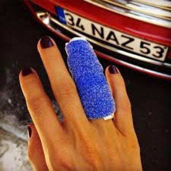 Naz Çekem: Ahmet Kural gülerek parmağımı kırdı