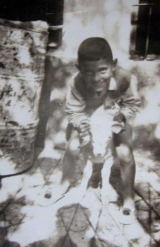 Şarkı olmuş Ümit Yaşar Oğuzcan şiirleri