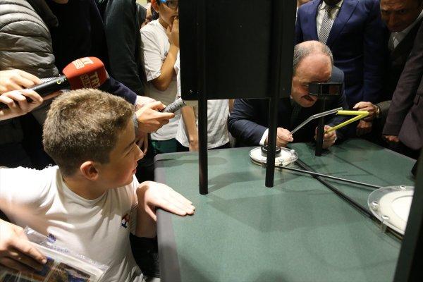 Bakan Varank ve Türkmen Üsküdar'da Bilim Merkezi açtı