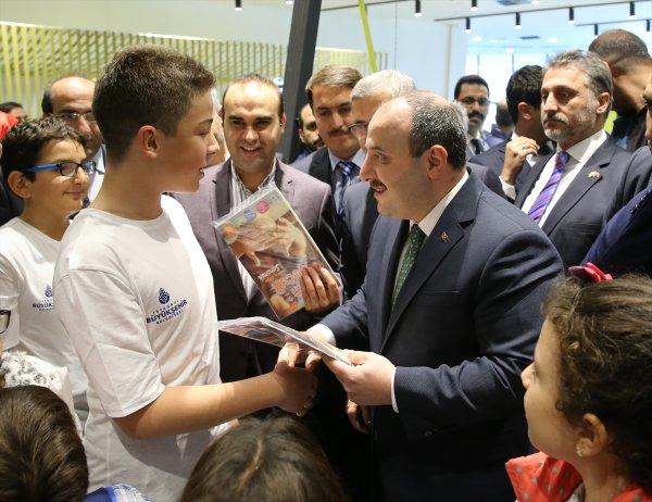 Bakan Varank ve Türkmen Üsküdar'da Bilim Merkezi açtı