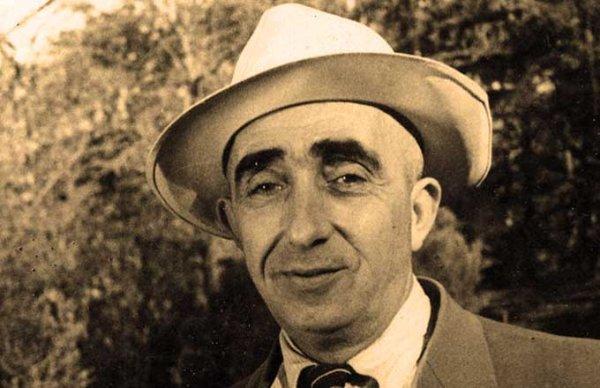 İsmail Dümbüllü kimdir - biyografisi