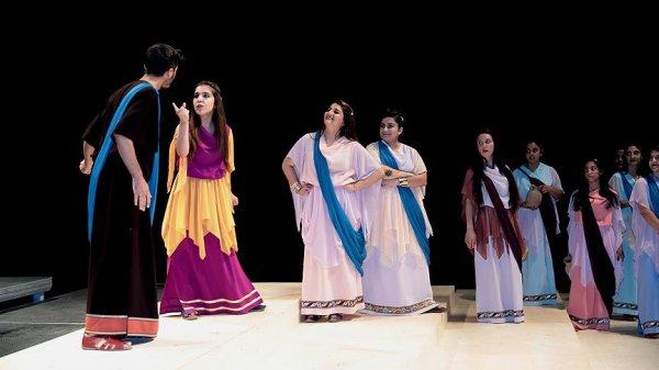 Diyarbakır'da ücretsiz sinema ve tiyatro keyfi