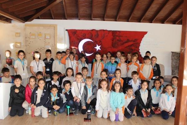 10 Kasım öncesi Ata Anı Evi’ne ziyaretçi akını