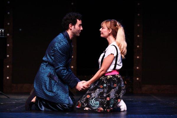 Şehir Tiyatroları 12 oyunla seyircileri selamlayacak