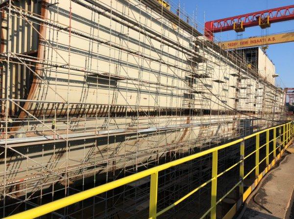 Türkiye'nin ilk amfibik hücum gemisinin gövdesi tamamlandı