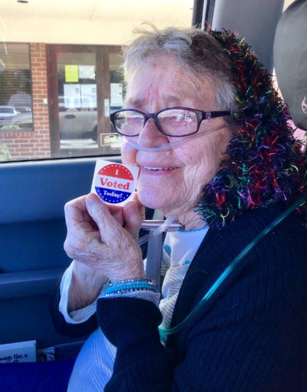 Hayatında ik kez oy kullanan ABD'li kadın öldü