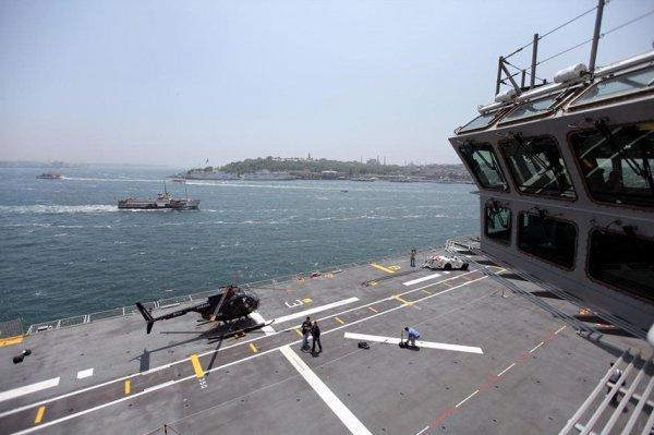 Türkiye'nin ilk amfibik hücum gemisinin gövdesi tamamlandı