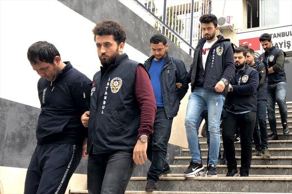 Mahsun Kırmızıgül'ün annesini soydular