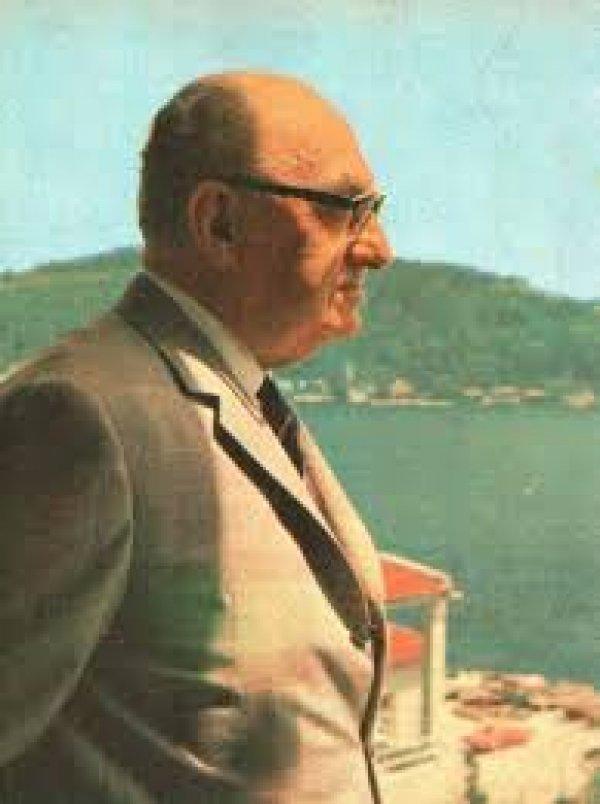 Faruk Nafiz Çamlıbel'in 45. ölüm yıl dönümü