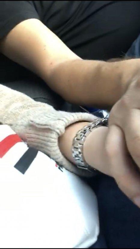 Turisti dolandıran tacizci taksici kameraya yakalandı