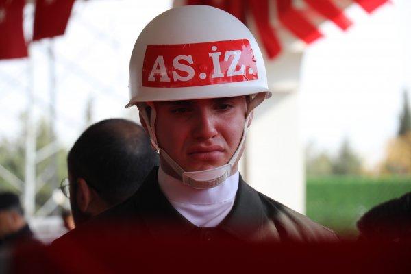 Silah arkadaşları şehide görüntülü konuşmayla veda etti