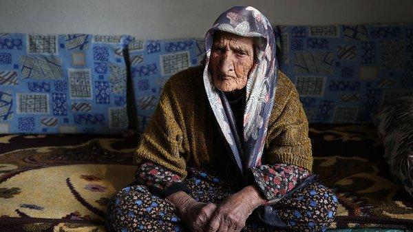 118 yaşındaki Fatma Nine yıllara meydan okuyor