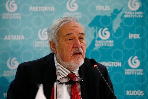 İlber Ortaylı: Türkiye ve Rusya'da barış yoksa hayat durur