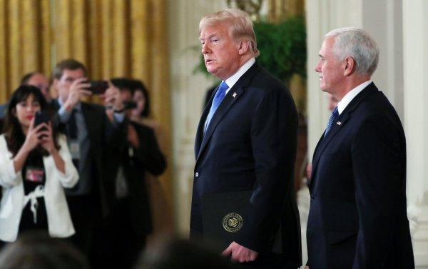 Trump: Yardımcım Pence'e güvenim tam