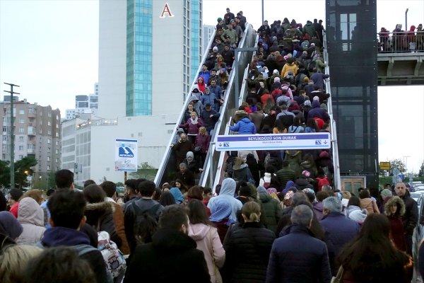 Beylikdüzü'nde TÜYAP Kitap Fuarı izdihamı