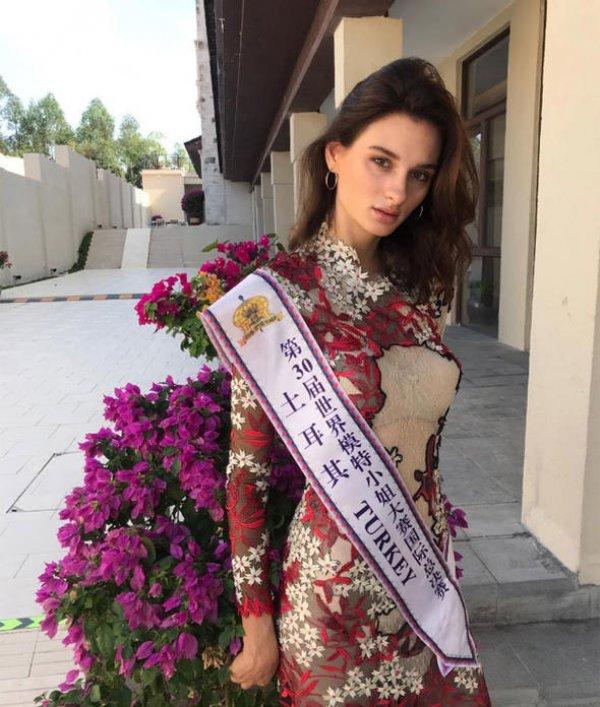 Pınar Tartan Mankenler Kraliçesi seçildi