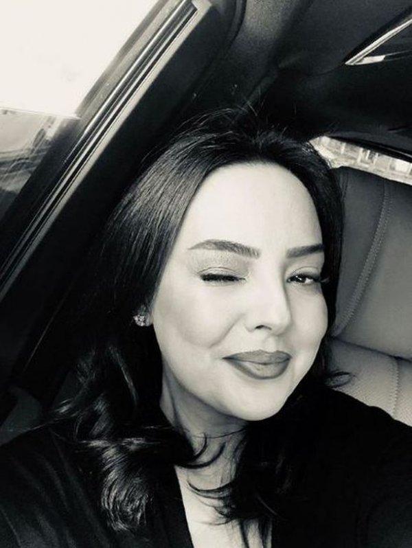 Ebru Gündeş de köfte dudak oldu