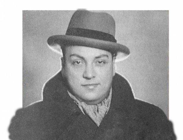 Türk Edebiyatı'nın zirve isimleri ama biraz müstearlar