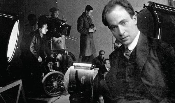 Türk Edebiyatı'nın zirve isimleri ama biraz müstearlar