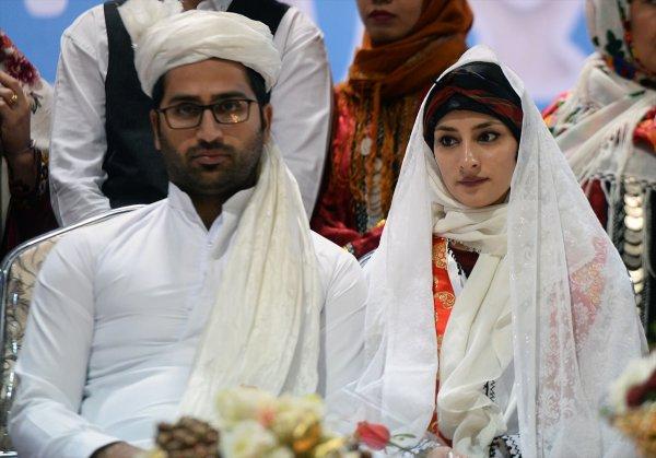 İran'da Türkmen düğününden renkli kareler