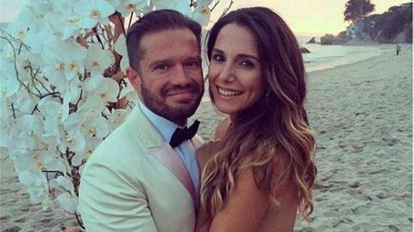 Ece Yosmaoğlu soyadını değiştirdi