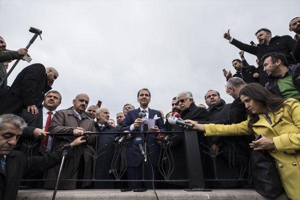 Fatih Erbakan 'Yeniden Refah Partisi' adında parti kurdu