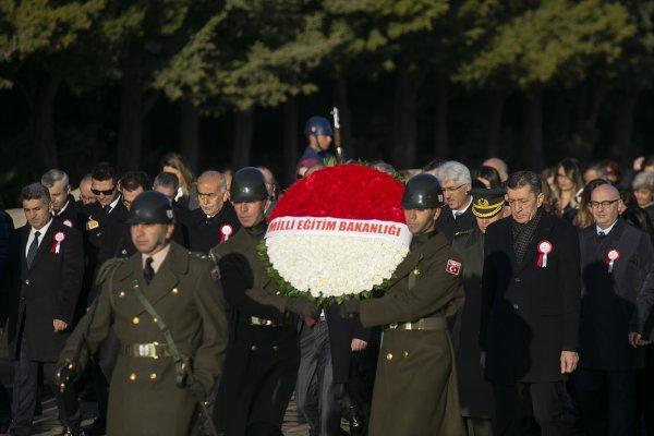Öğretmenler Anıtkabir’de