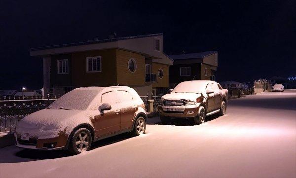 Erzurum beyazlara büründü