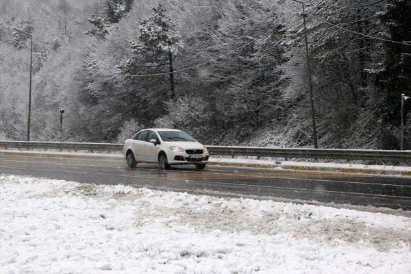 Bolu Dağı'nda kar