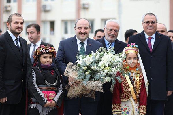 Bakan Varank Kurşunlu Han'ın açılışını gerçekleştirdi