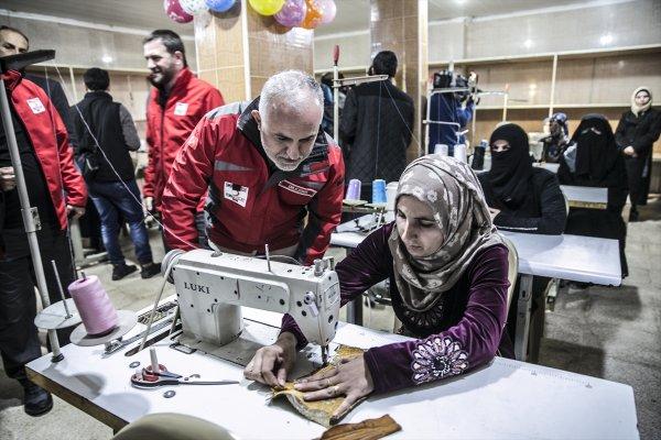 İdlib’i Türk Kızılayı yaşatıyor