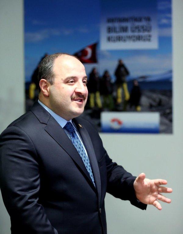 Bakan Varank'tan Antarktika Bilim Seferi çalışmalarına yakın takip